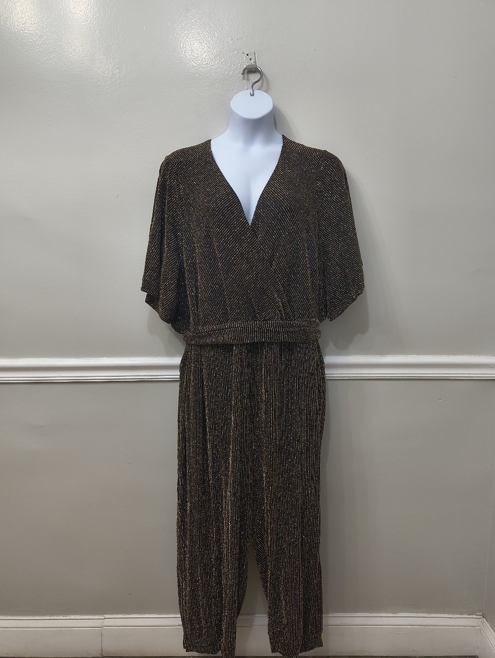 Torrid Gold Glitter Knit Jumpsuit Black Gold Sz 6X Wedding Party Cocktail